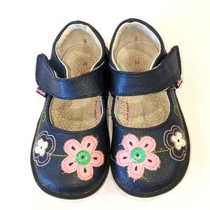 Pediped navy blue mary jane with flowers